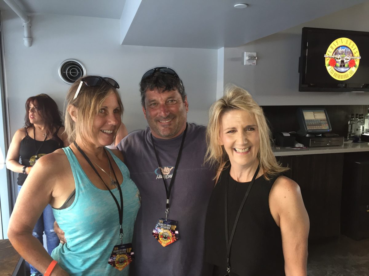 Cynthia, Robyn, and Ron In the Paradise City VIP Lounge July 23, 2016 Met Life Stadium